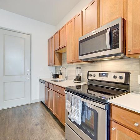 Trendy Downtown 1Bd/Freeparking/Wi-Fi/Pool Leilighet Houston Eksteriør bilde