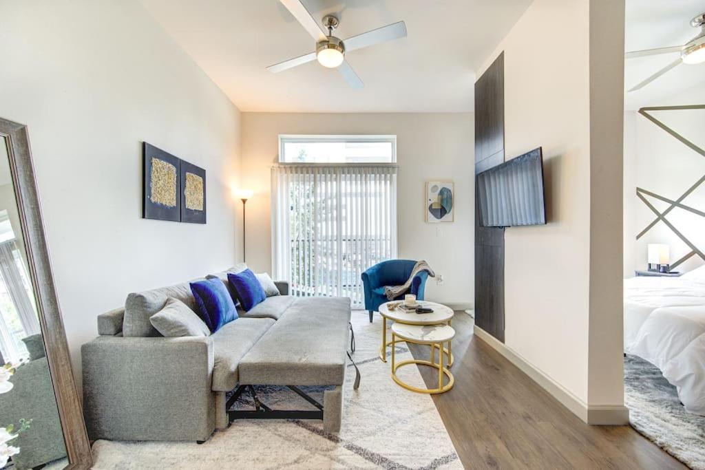 Trendy Downtown 1Bd/Freeparking/Wi-Fi/Pool Leilighet Houston Eksteriør bilde